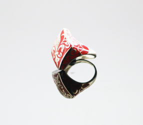 red lily ring